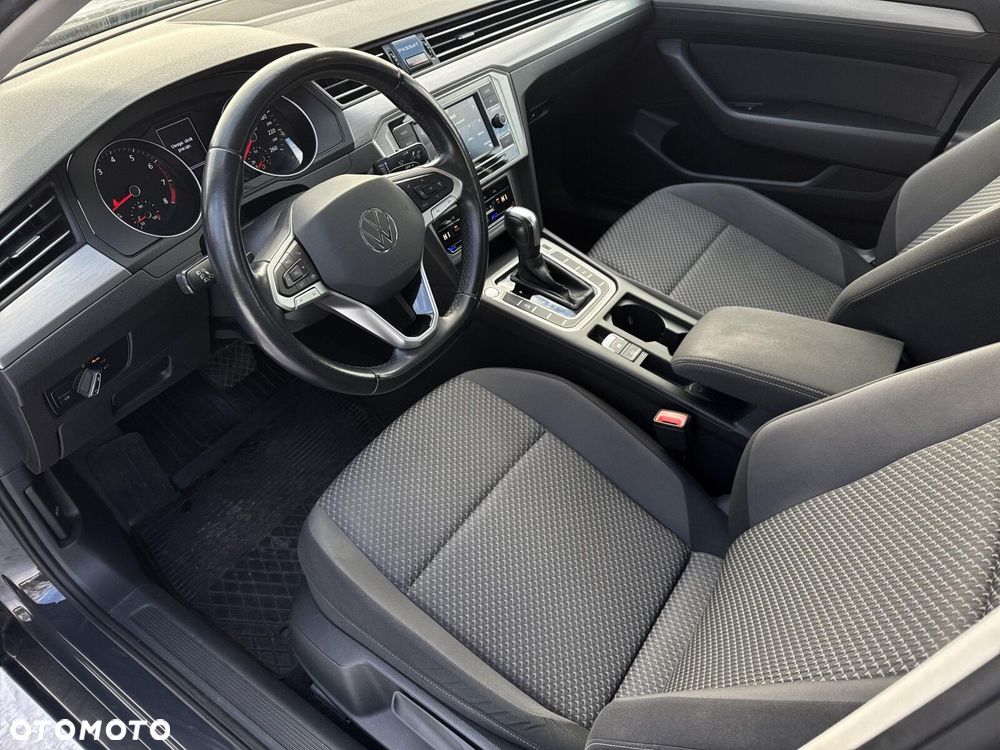 Volkswagen Passat 1.5 TSI EVO Essence DSG - 10