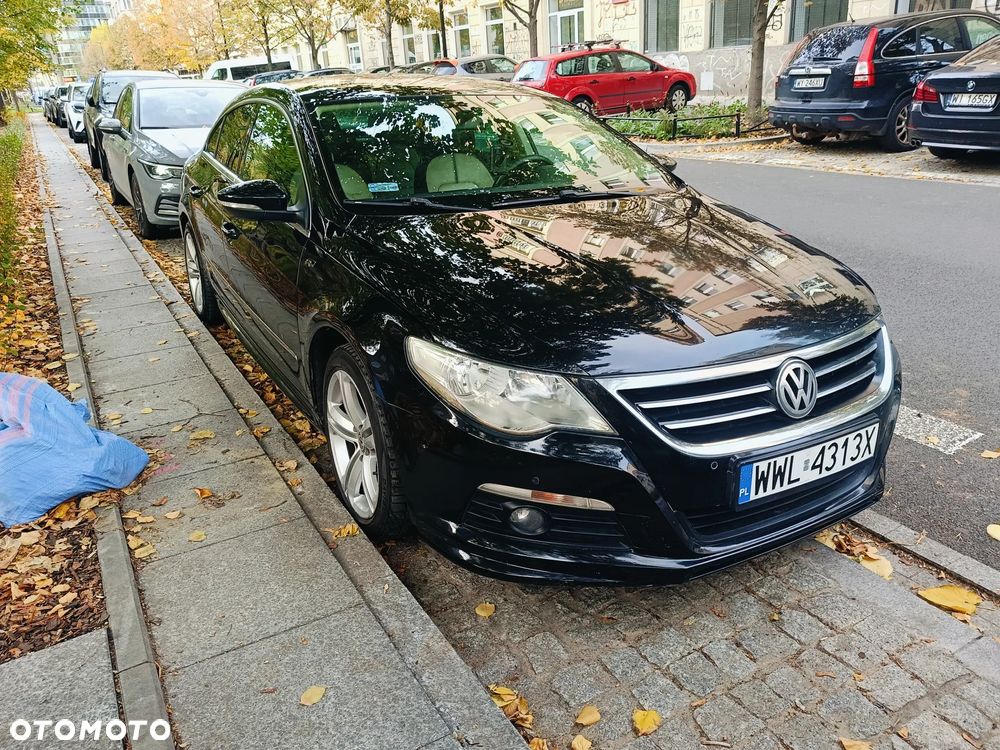 Volkswagen Passat CC - 1