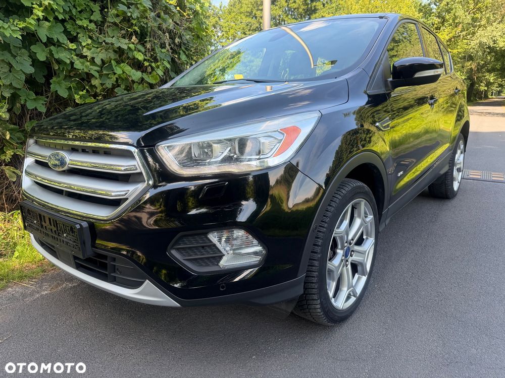 Ford Kuga 2.0 TDCi AWD Titanium - 4