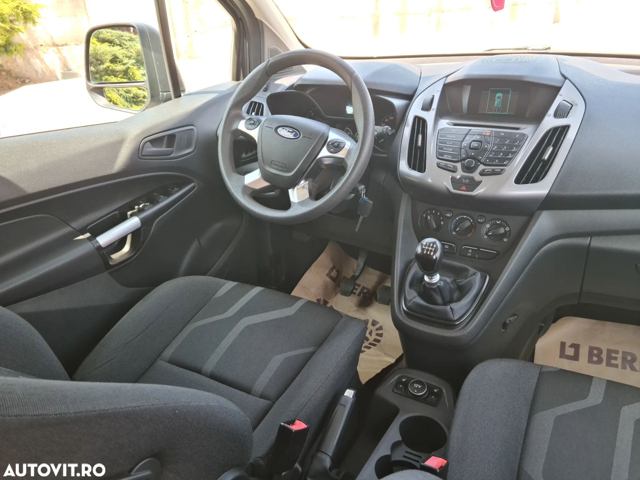 Ford Tourneo Connect 1.5 TDCi LWB (L2) Titanium - 18