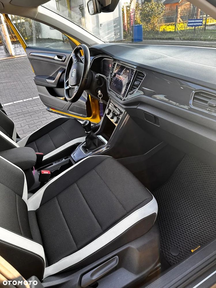 Volkswagen T-Roc 1.5 TSI GPF ACT Premium - 15