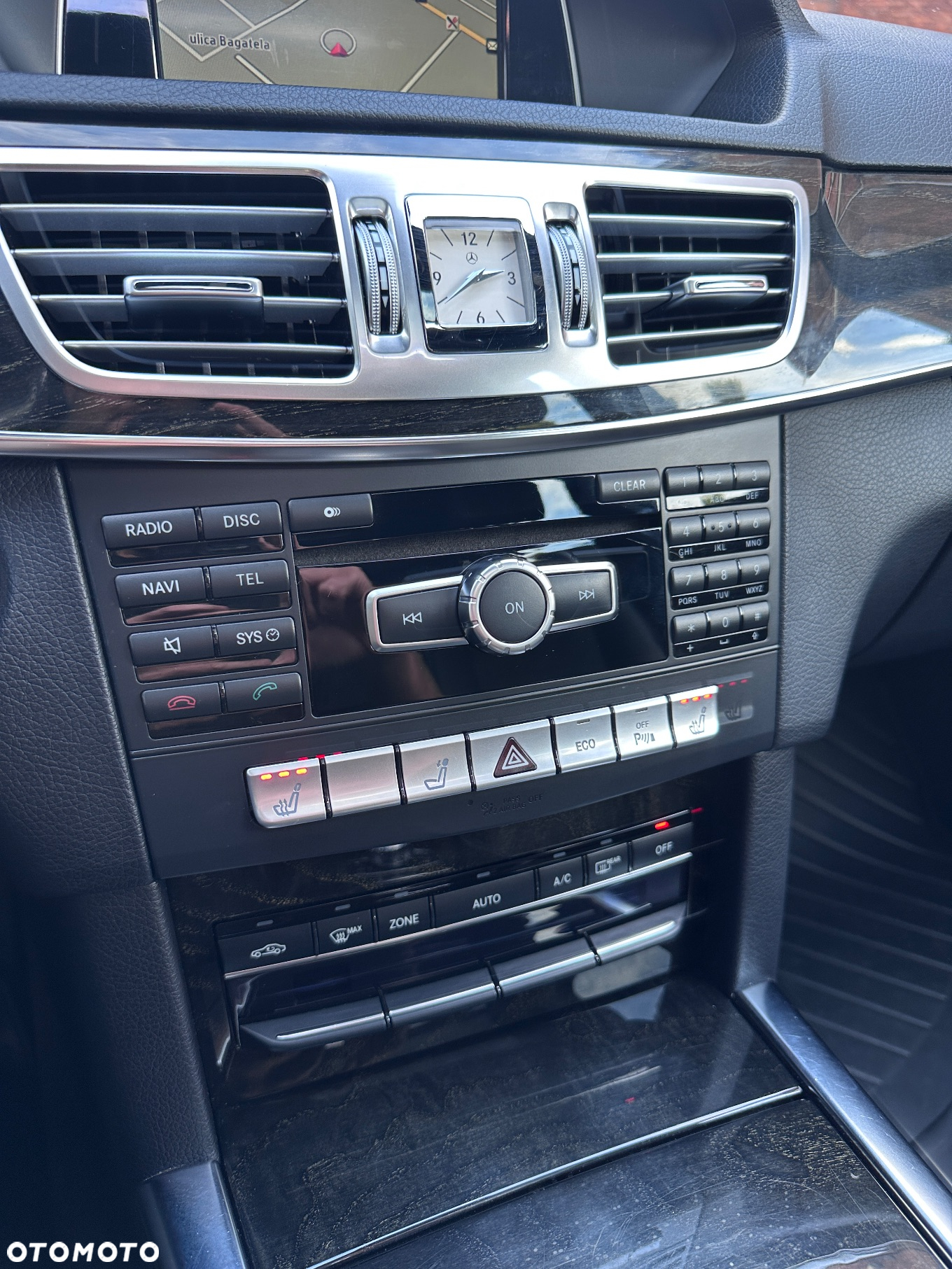 Mercedes-Benz Klasa E 200 CDI 7G-TRONIC - 17