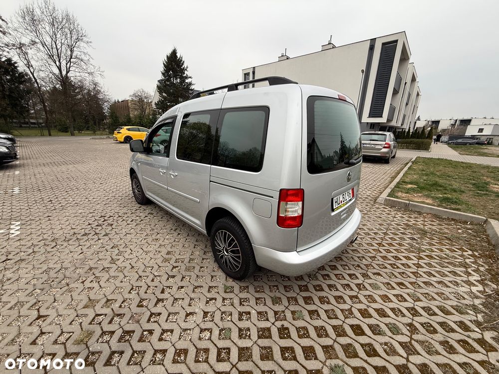 Volkswagen Caddy 1.6 Life Family (7-Si.) - 21