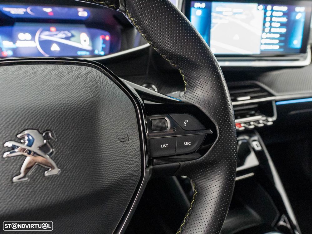 Peugeot 2008 1.2 PureTech GT - 20