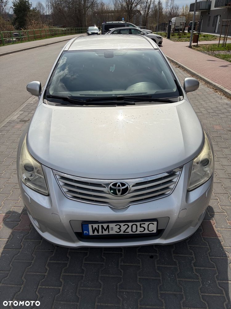 Toyota Avensis 2.0 D-4D Sol+NAVI - 8
