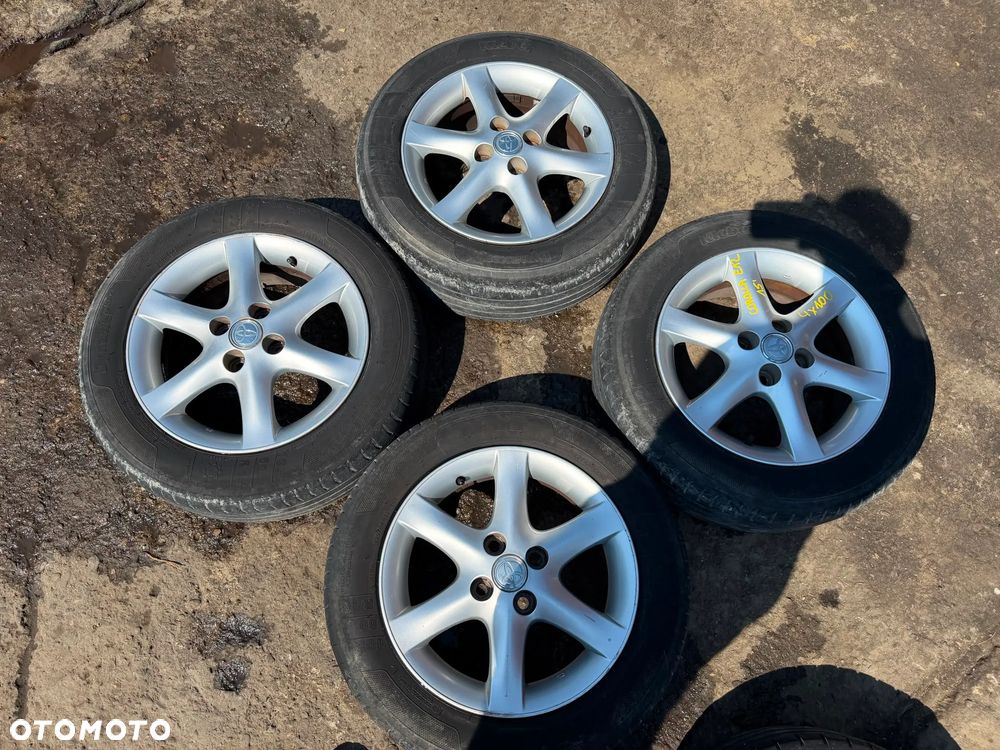 Felgi 15' koła Toyota Corolla E12 Yaris II 4x100 15x6J ET45 centr 54,1 - 1