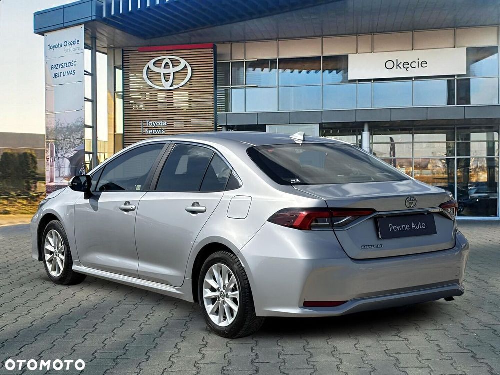 Toyota Corolla - 3