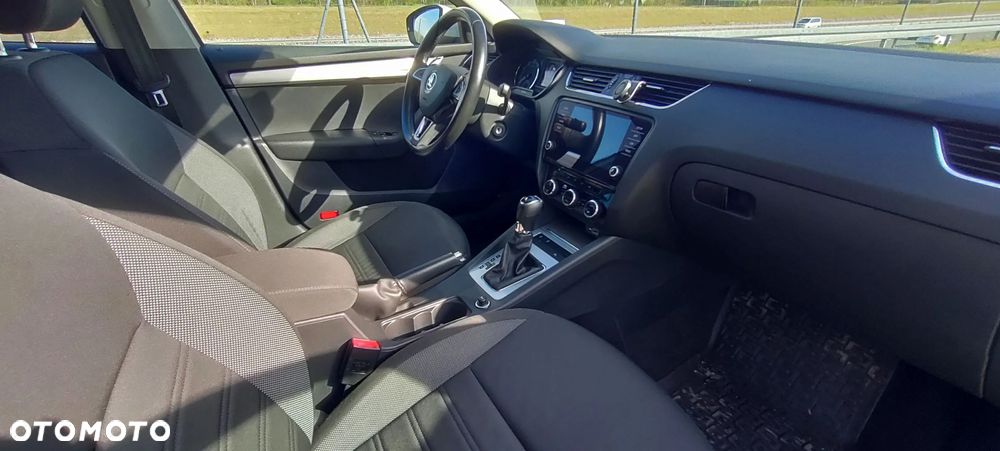 Skoda Octavia 1.5 TSI ACT Ambition DSG - 16