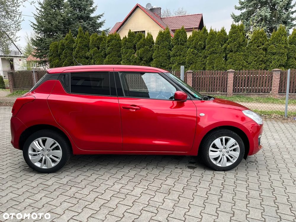 Suzuki Swift 1.2 Dualjet Allgrip Comfort - 25