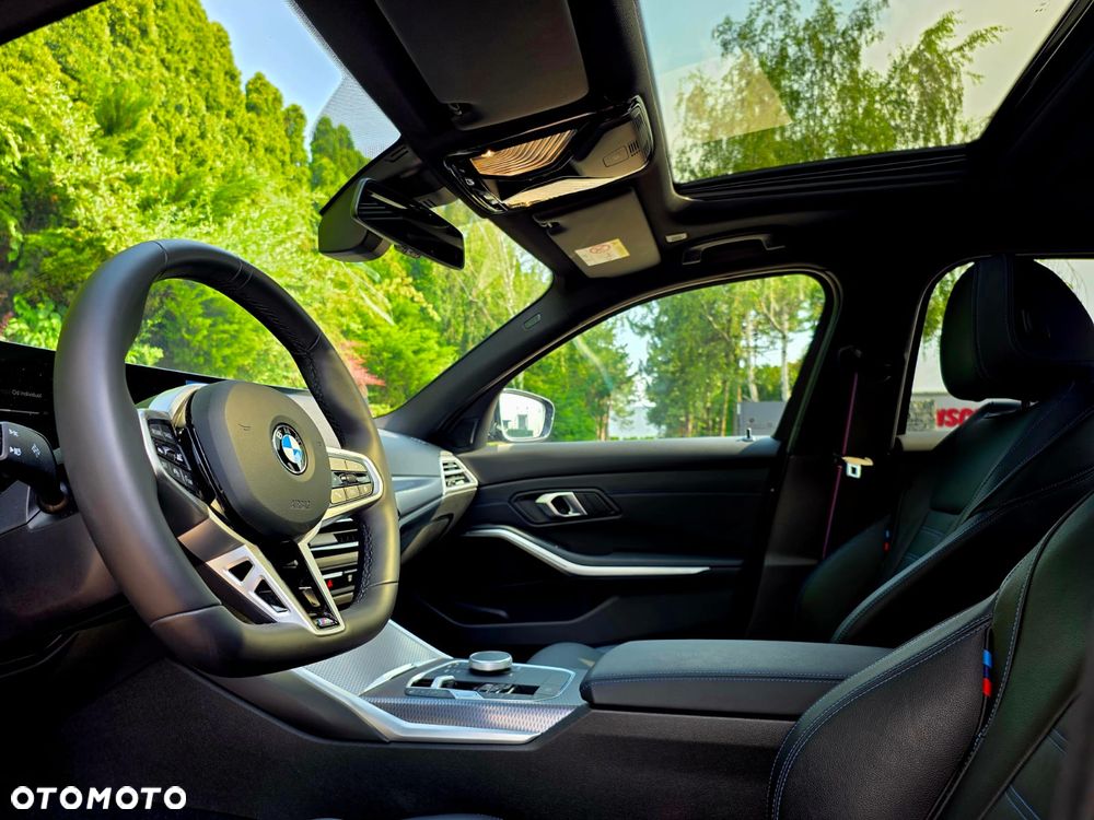 BMW Seria 3 330i xDrive M Sport sport - 9