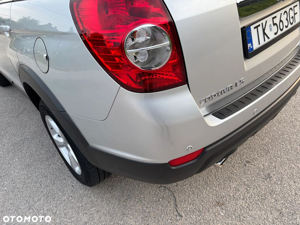 Chevrolet Captiva 2.4 2WD 7 Sitzer LS Family Edition - 35