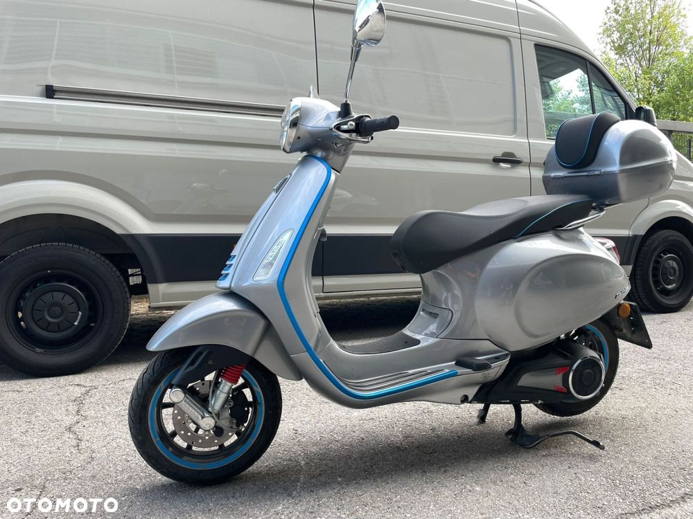 Piaggio Vespa - 7