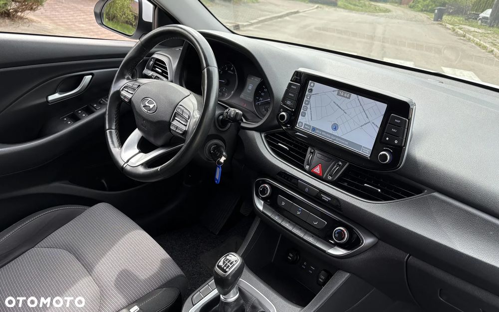 Hyundai i30 1.4 Passion - 18