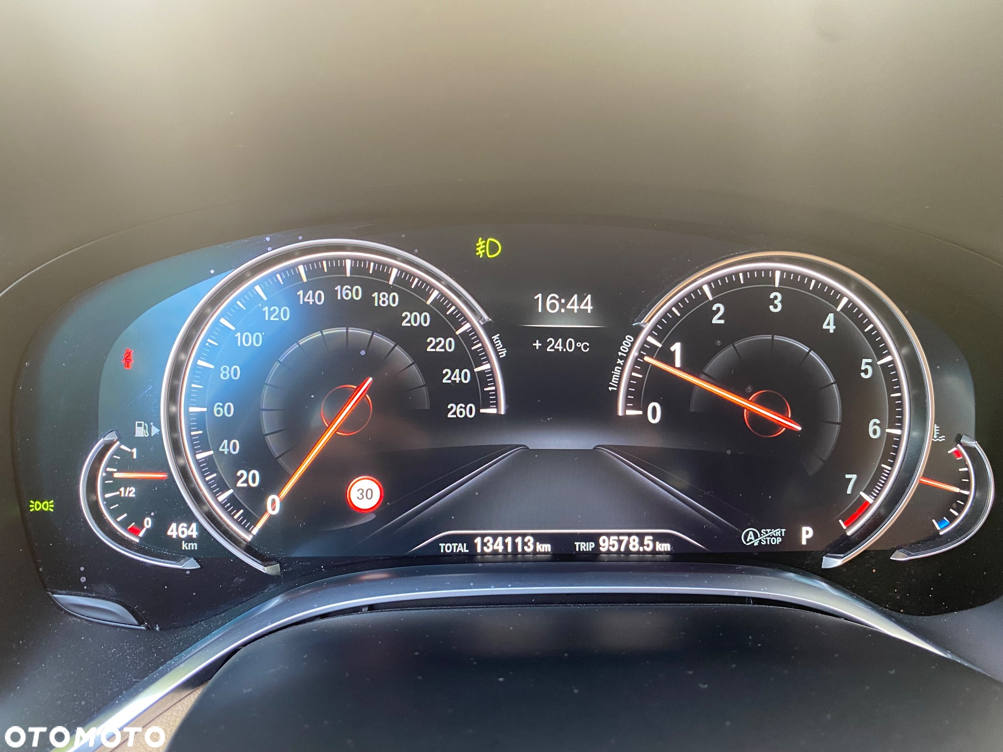 BMW Seria 7 750Li xDrive - 9