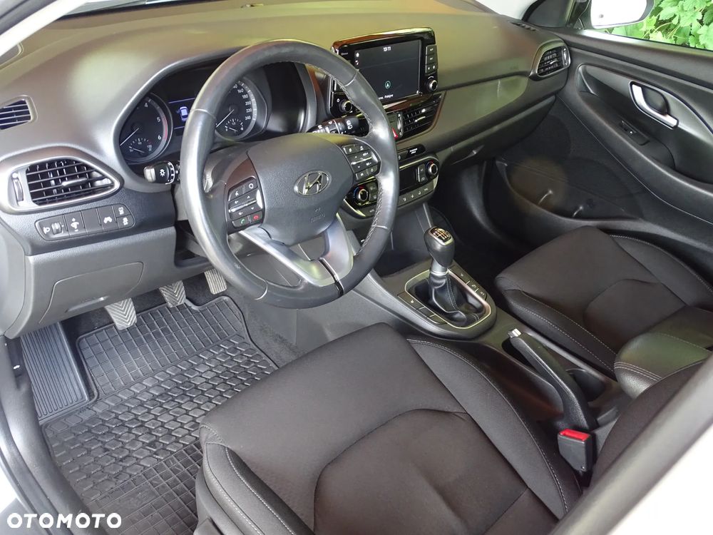 Hyundai i30 - 15