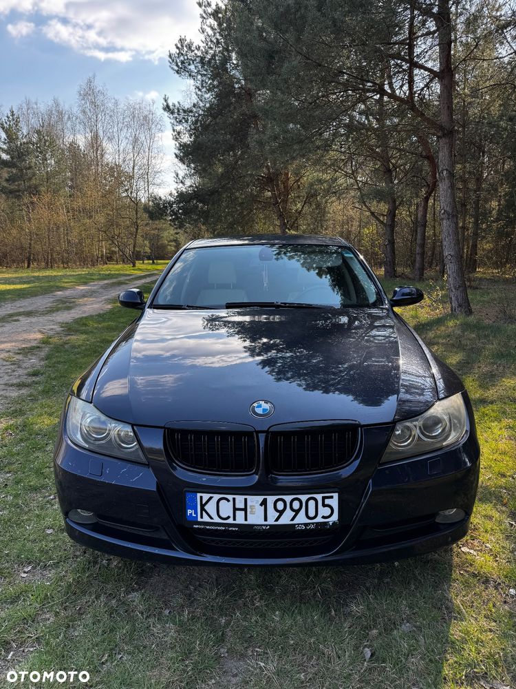 BMW Seria 3 320i - 11