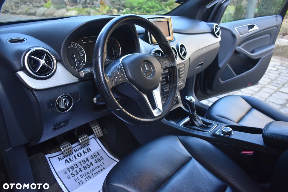 Mercedes-Benz Klasa B 180 (BlueEFFICIENCY) - 15