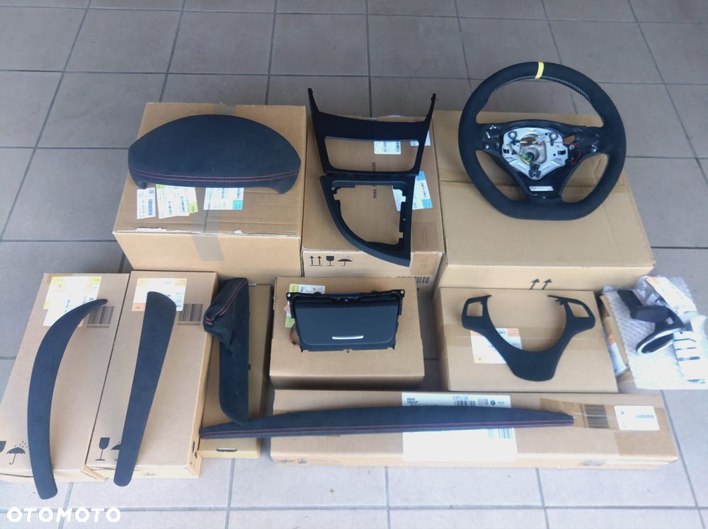 BMW Seria 1 135i Limited Edition Lifestyle mit M Sportpaket - 23