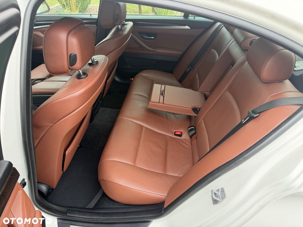 BMW Seria 5 530i Sport-Aut Edition Exclusive - 7