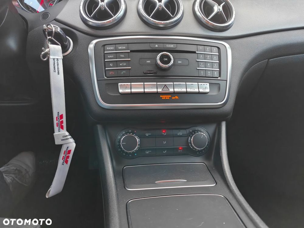 Mercedes-Benz CLA - 8