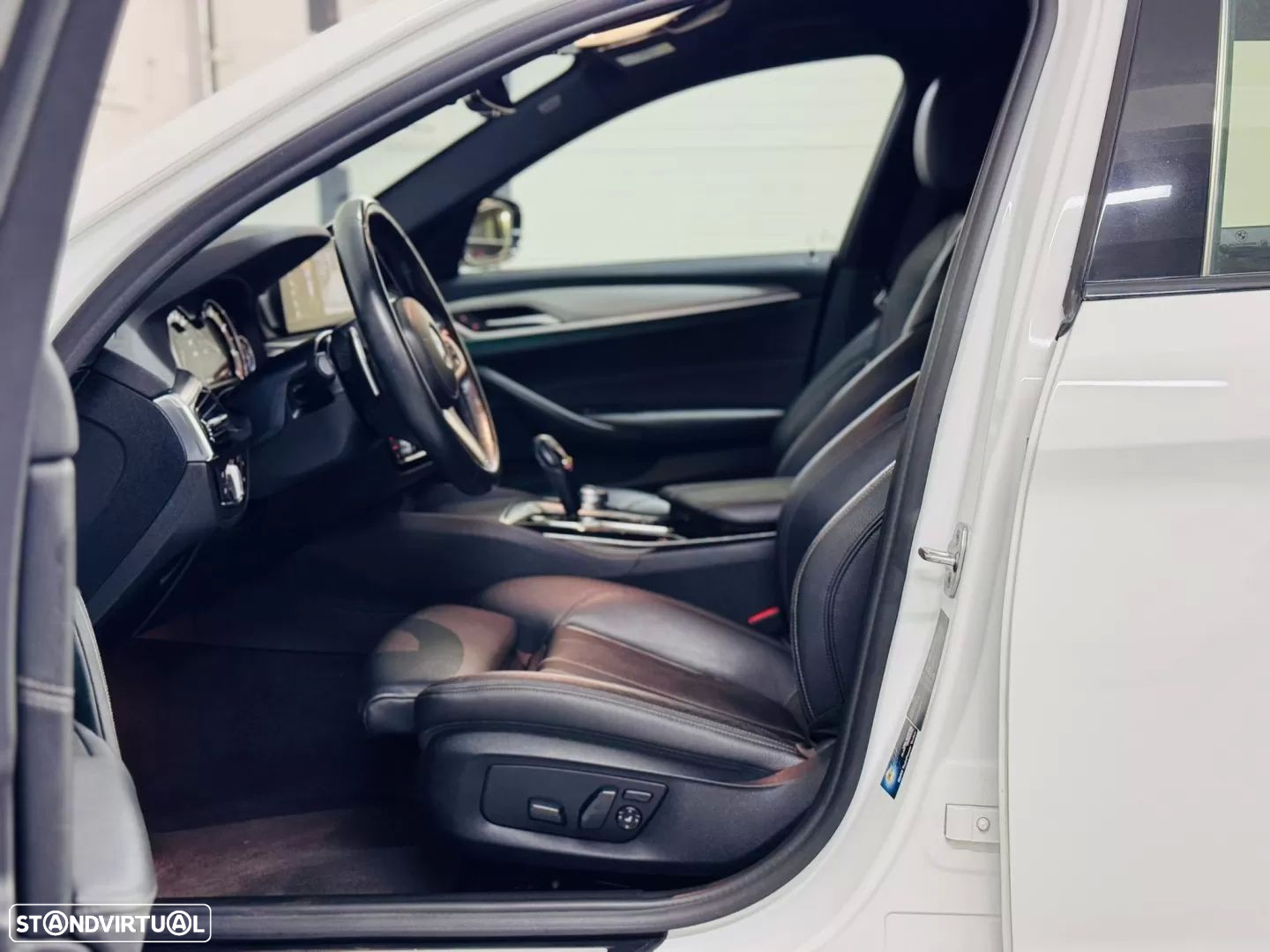 BMW 520 d Pack M Auto - 18