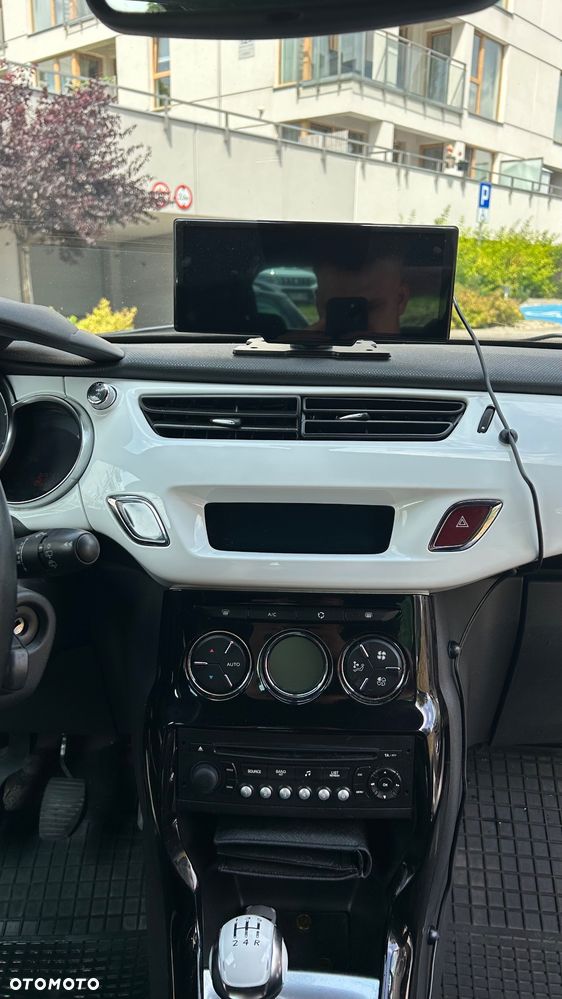 Citroën DS3 1.6 VTi SoChic - 13