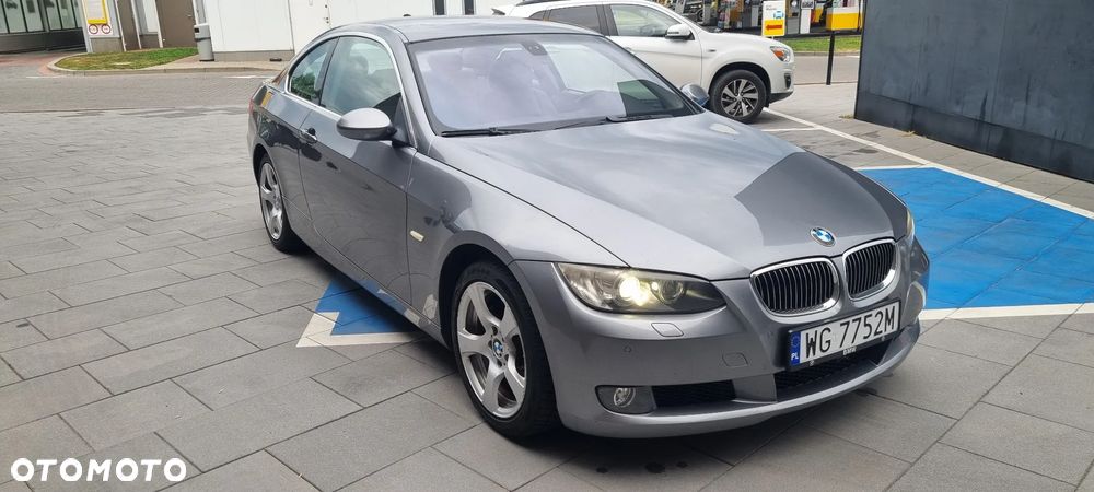BMW Seria 3 325xi - 3