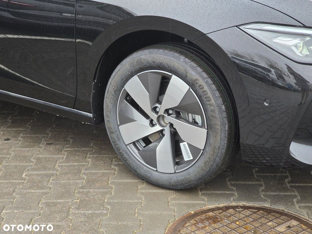 Volkswagen Passat Variant 1.5 TSI eHybrid PHEV 150kW Business Plus DSG - 5