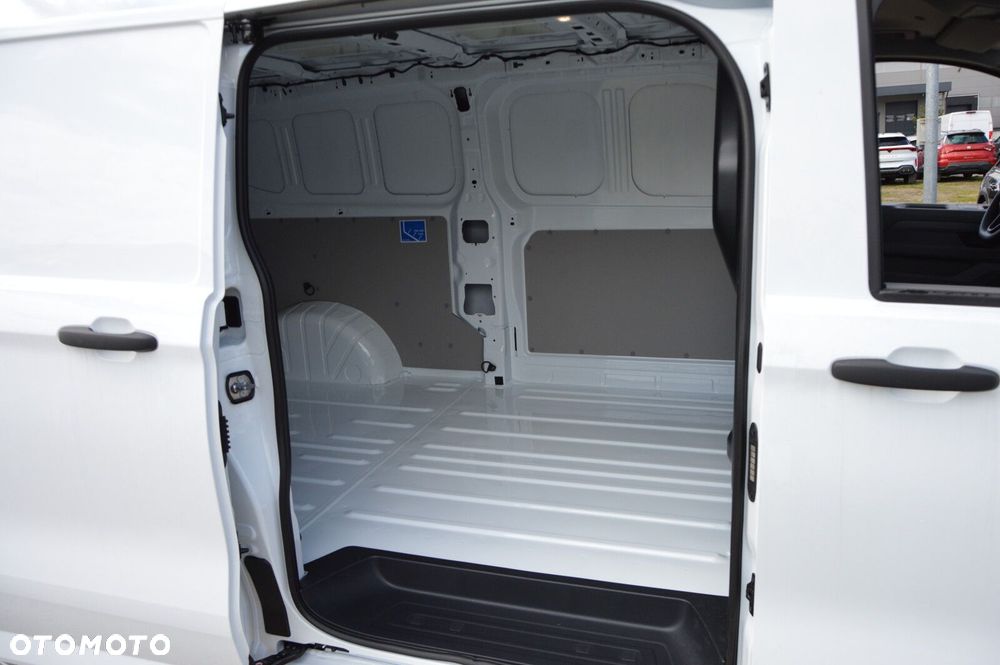 Volkswagen Transporter NOWY TRANSPORTER 3.500 Furgon 2.0 TDI 110 kW 6-G - 16