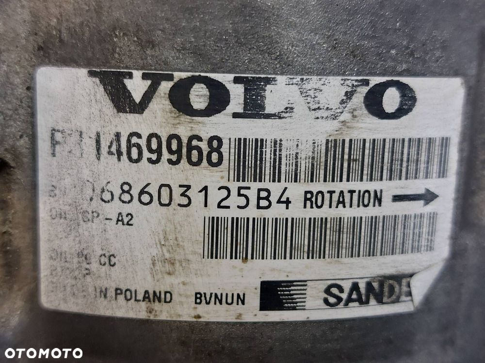 SPRĘŻARKA KOMPRESOR KLIMATYZACJI VOLVO V70 III 2.0 T5 31469968 ID: 237595 - 6