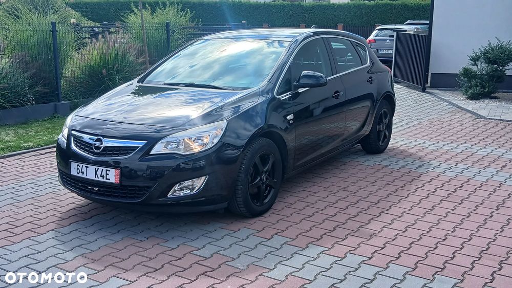 Opel Astra 1.4 EcoFLEX 150 Jahre - 2
