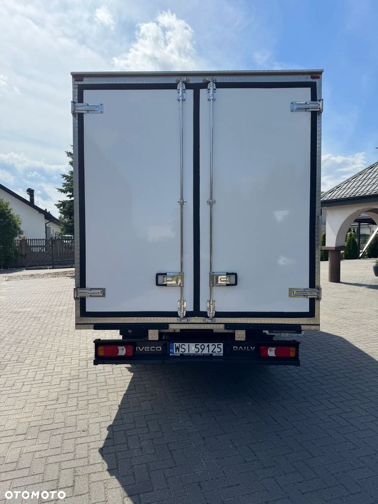 Iveco 50C35 - 6