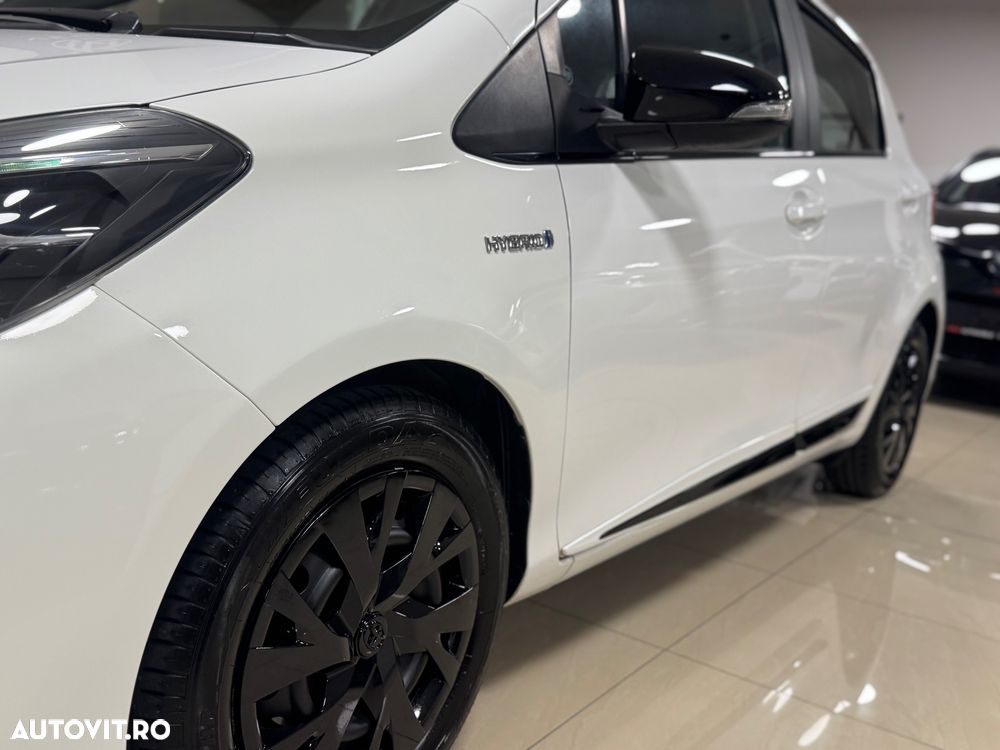 Toyota Yaris 1.5 VVT-i HSD Luna - 39