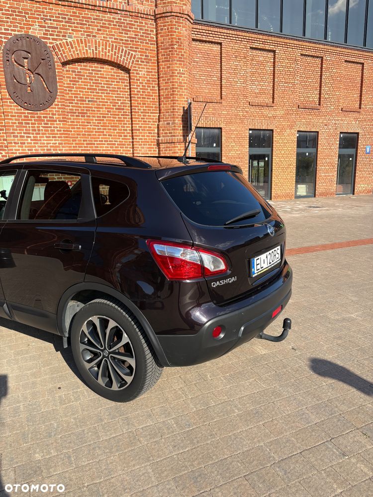 Nissan Qashqai 1.6 360 - 11