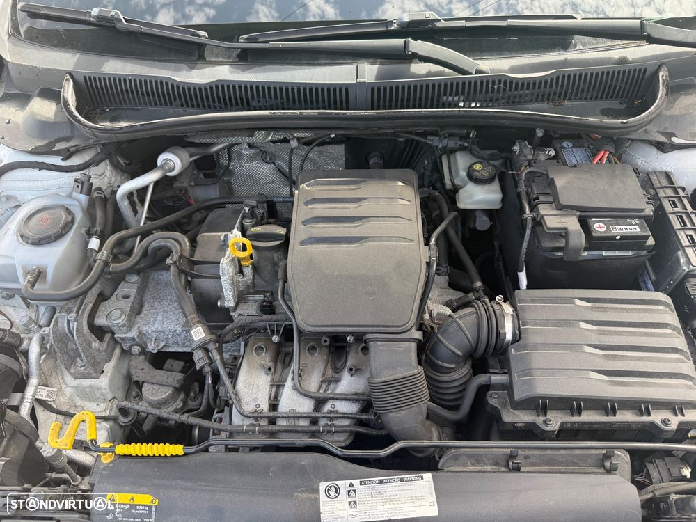 VW Polo 1.0 Trendline - 23