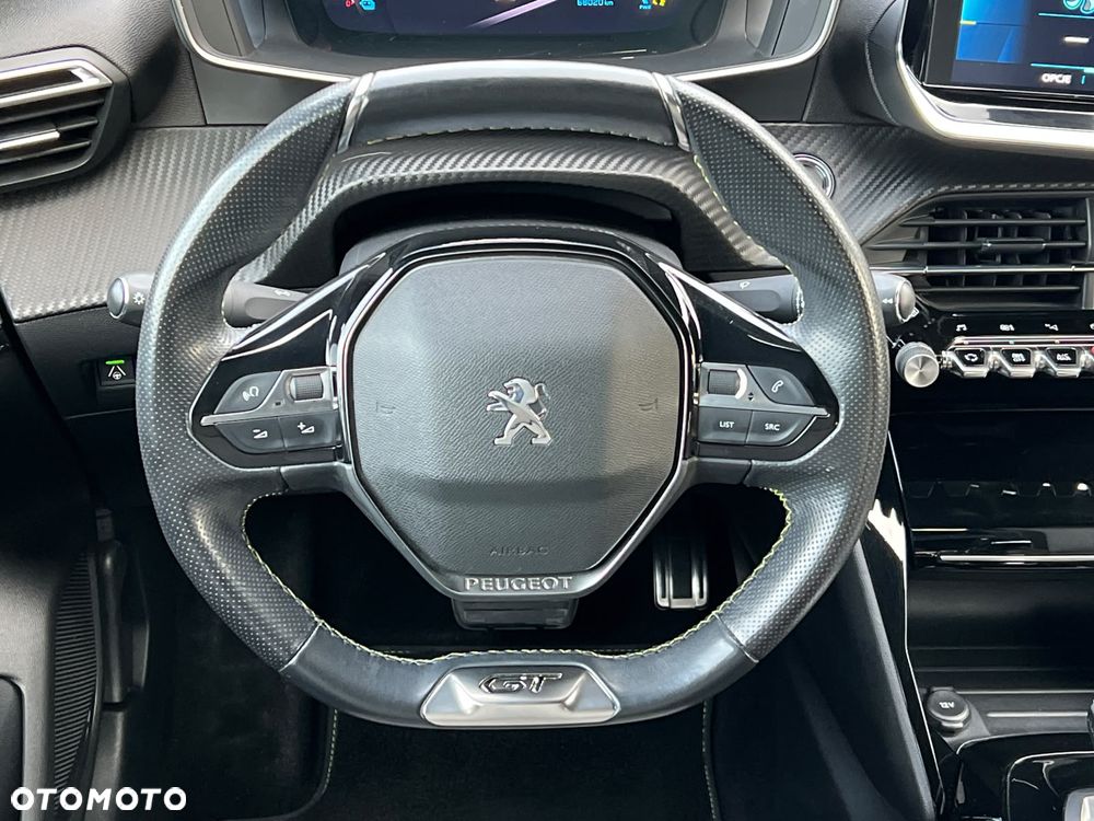 Peugeot 208 GT - 21