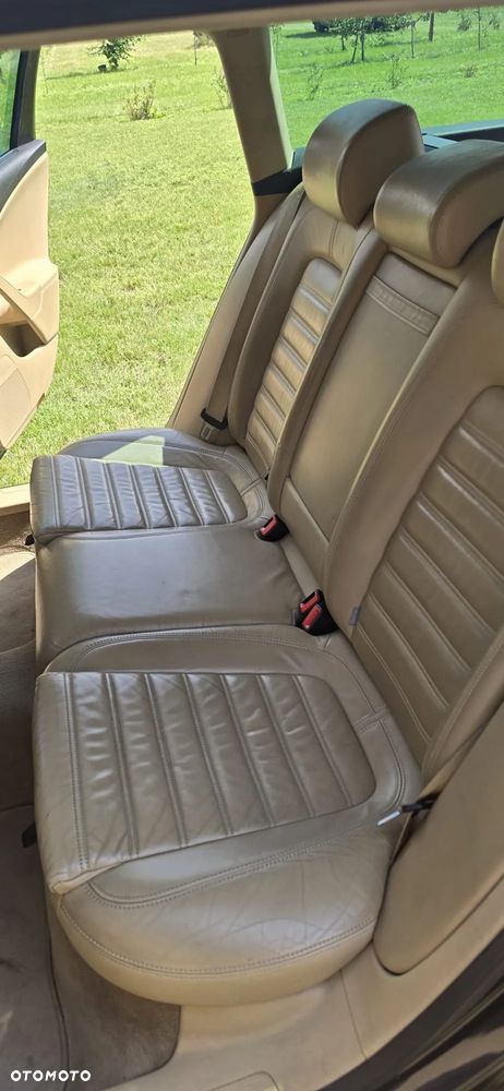 Volkswagen Passat 2.0 TDI 4Mot Highline - 4