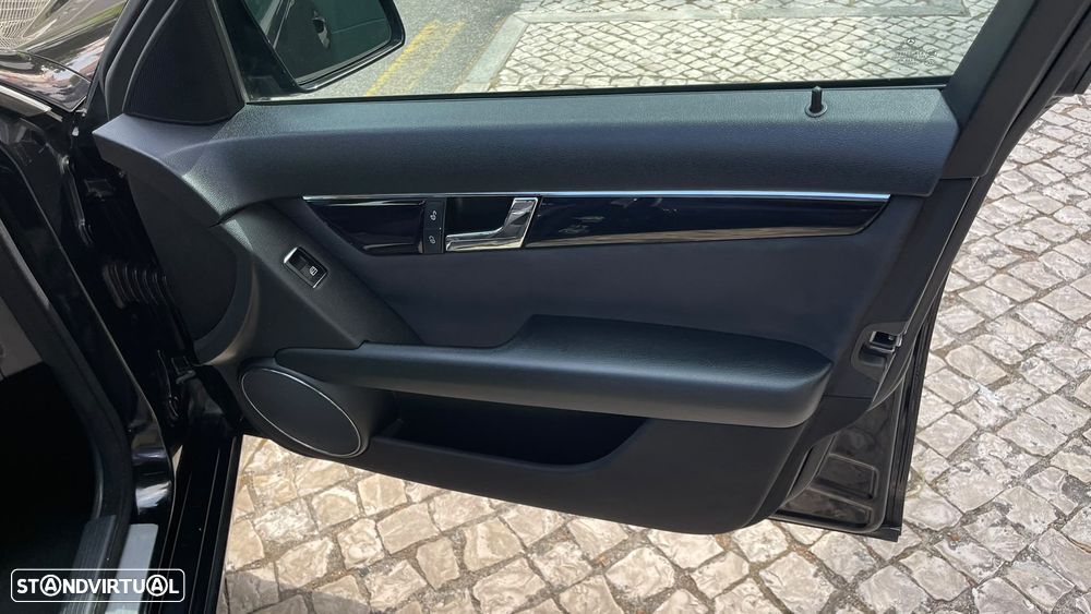 Mercedes-Benz C 220 CDi Classic BlueEfficiency - 14