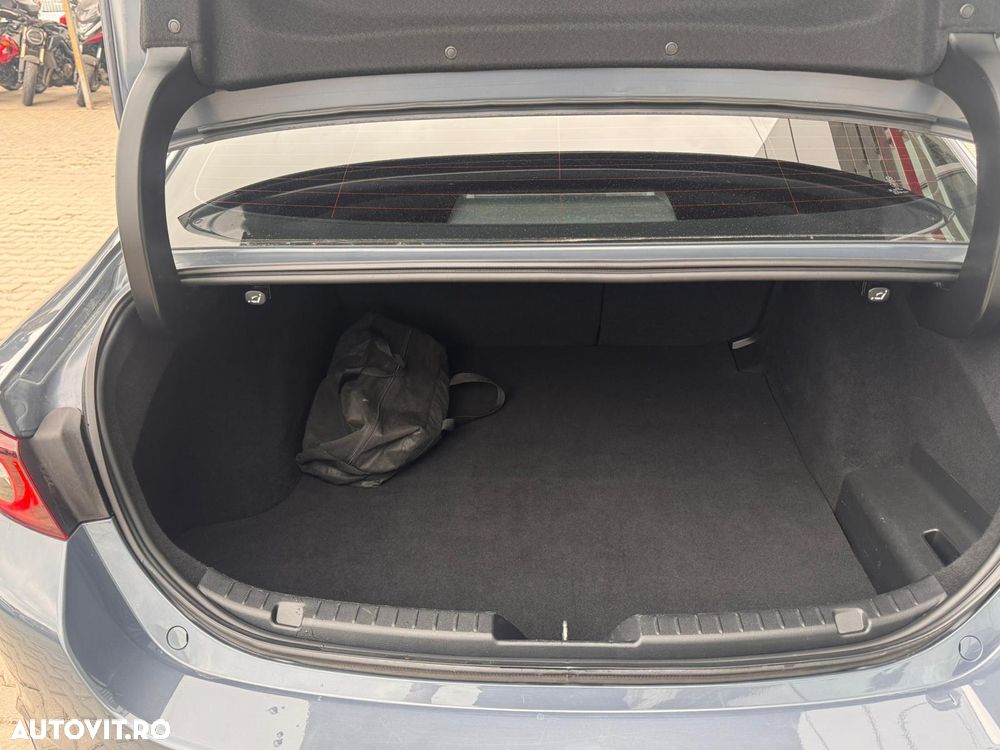 Mazda 3 e-Skyactiv G150 MHEV Plus - 10