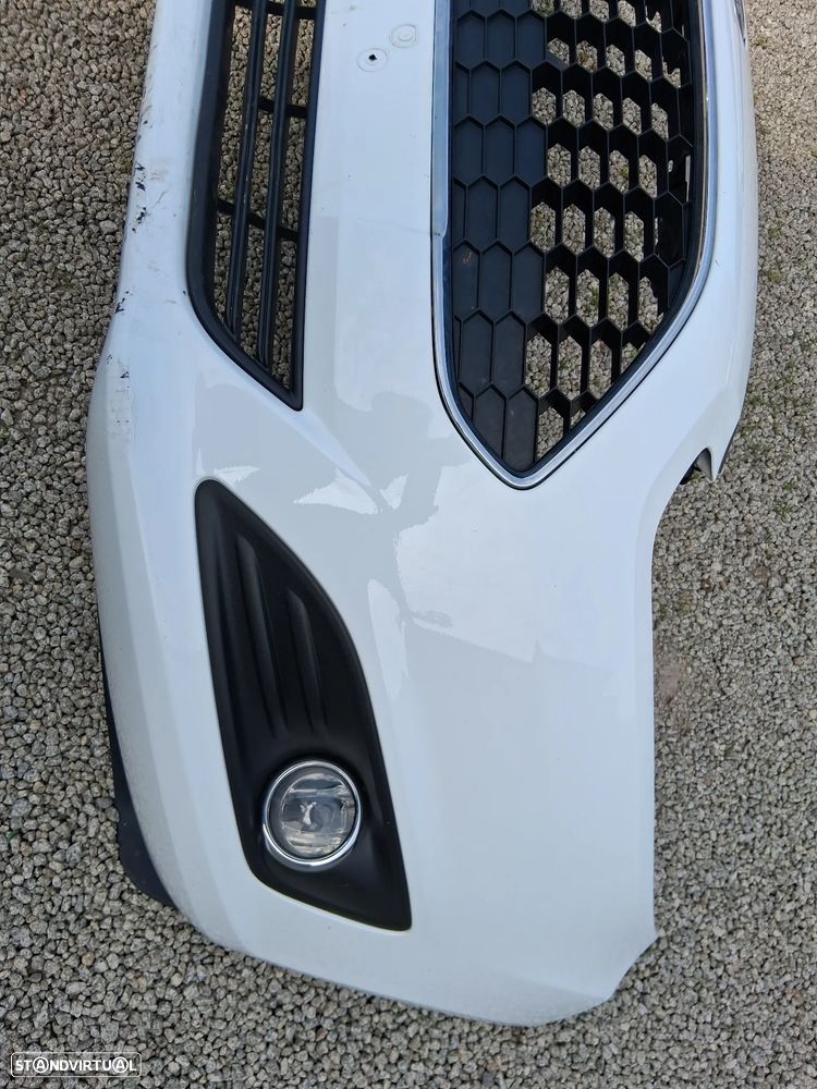Para-choques Ford Fiesta ano 2014 original,  completo - 9