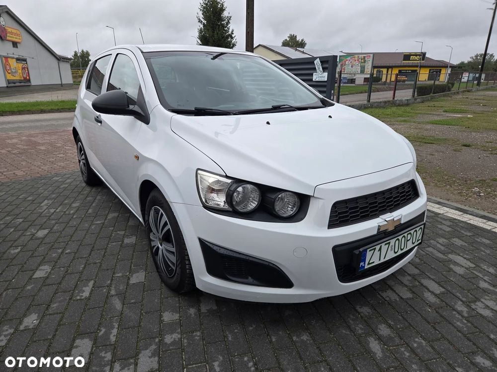 Chevrolet Aveo 1.2 LS - 30