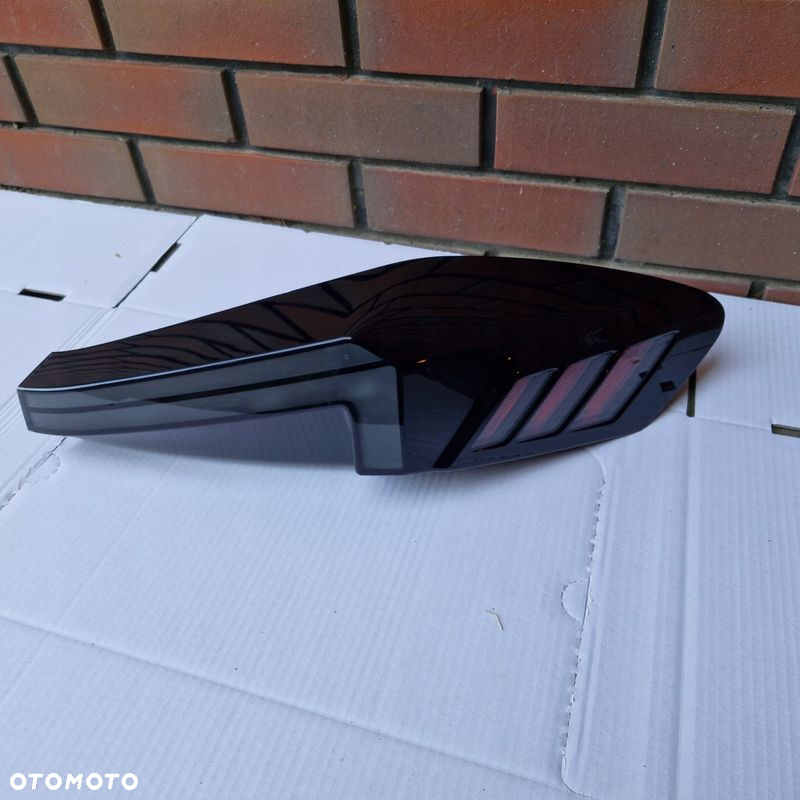 BMW XM G09 22- LAMPA TYLNA LAMPY LED PRAWA EUROPA - 3