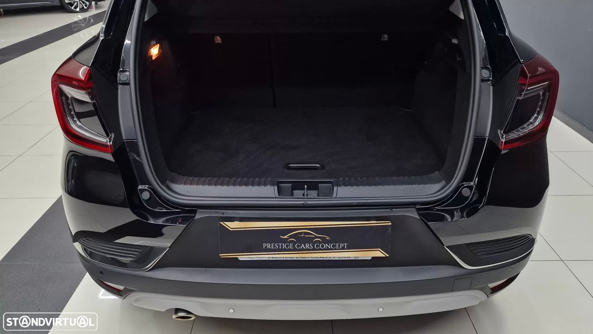 Renault Captur 1.0 TCe Techno Bi-Fuel - 17