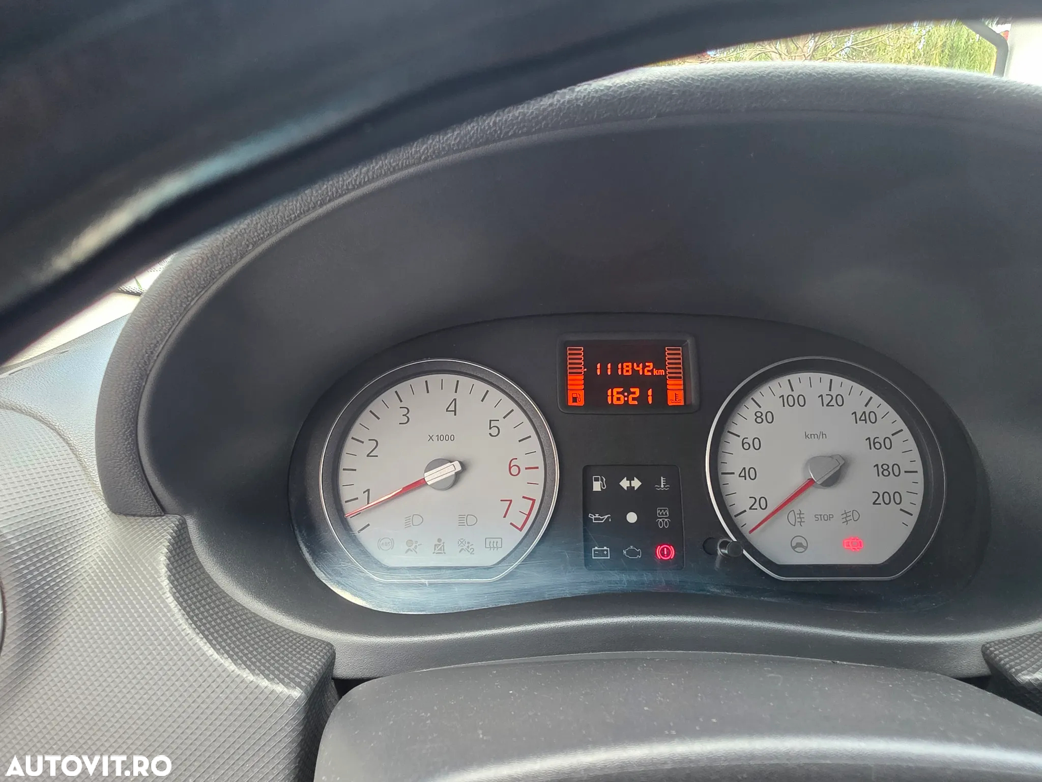 Dacia Logan - 7