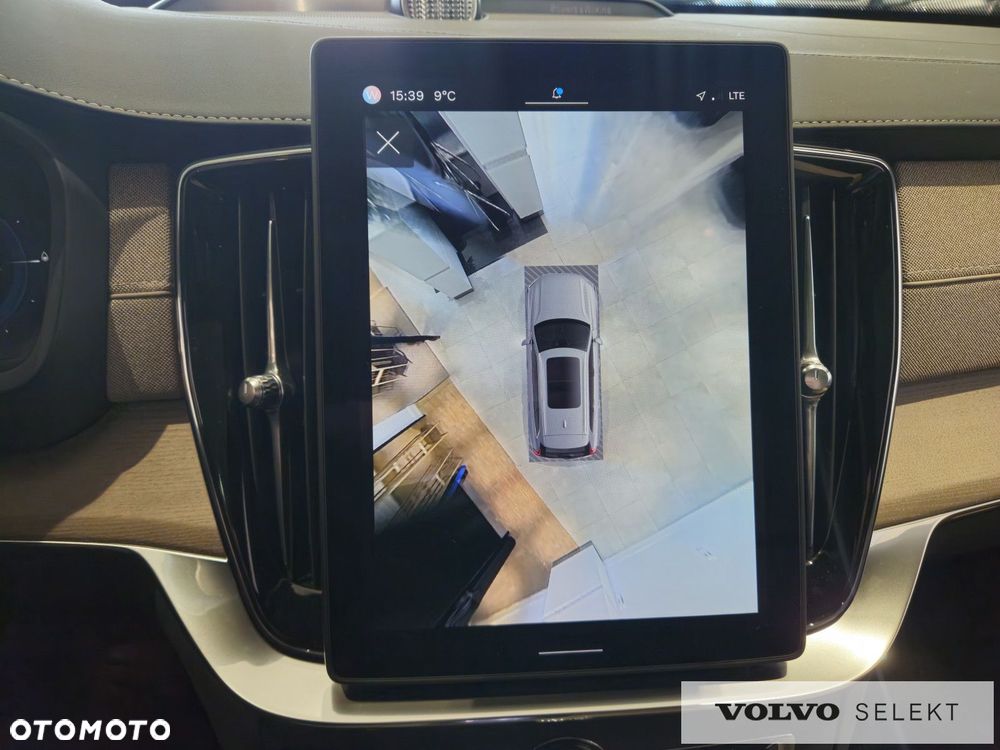 Volvo XC 90 - 25