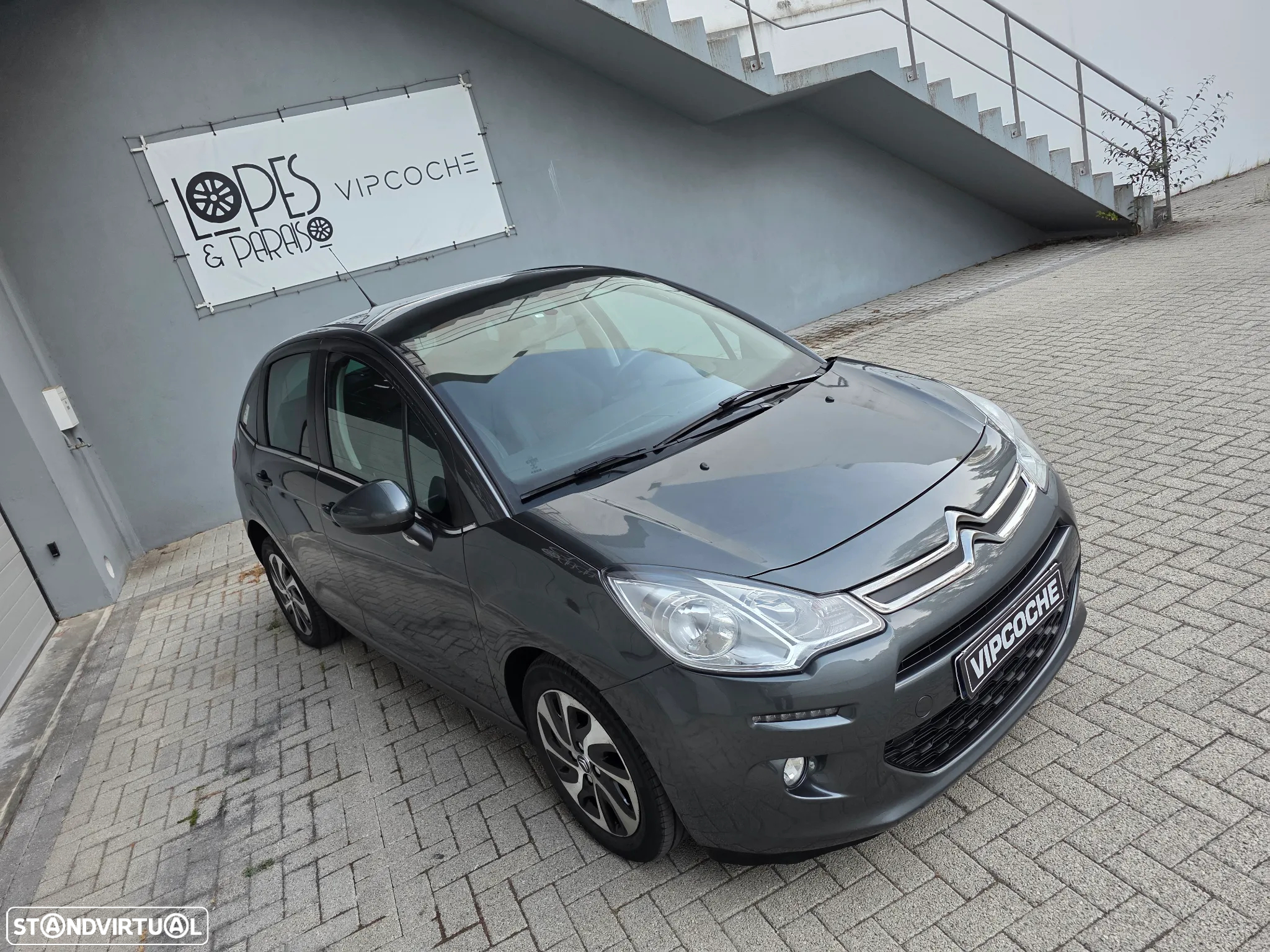Citroën C3 1.6 BlueHDi Exclusive - 23