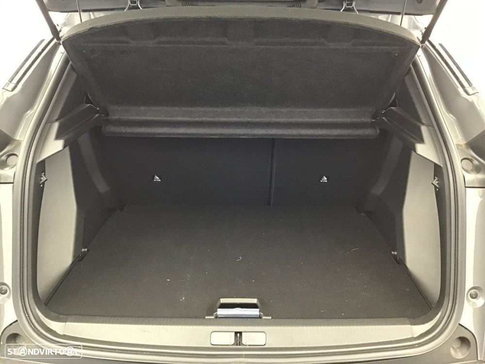 Peugeot 2008 PureTech 100 Allure - 18