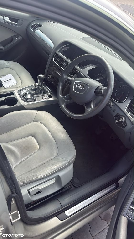Audi A4 Limousine 2.0 TDI DPF Ambiente - 4