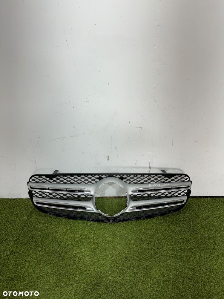 Grill Atrapa Mercedes GLC W253 - 1