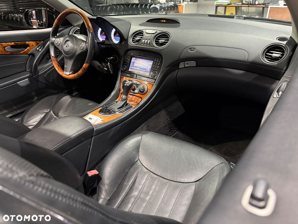 Mercedes-Benz SL 500 - 14
